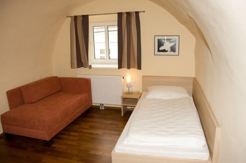 Gasthof Ludl Groß-Enzersdorf 部屋 写真