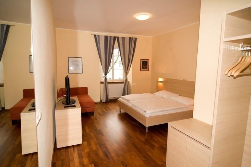 Gasthof Ludl Groß-Enzersdorf 部屋 写真